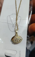Oyster Pearl Shell Pendant Gold Plated Necklace for Women's